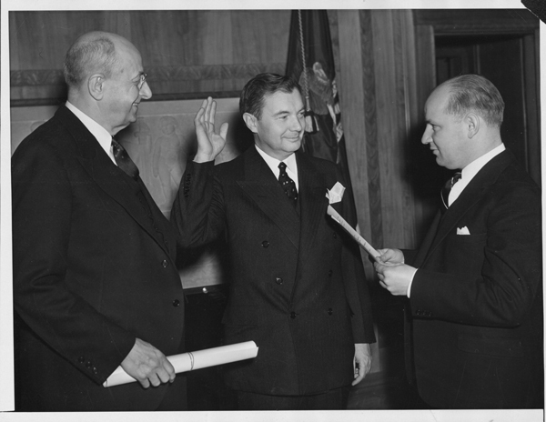 Robert H. Jackson Takes Oath as Solicitor General